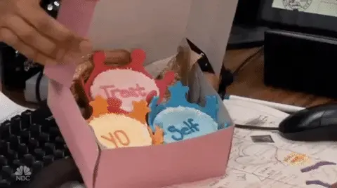 Treat yo self box