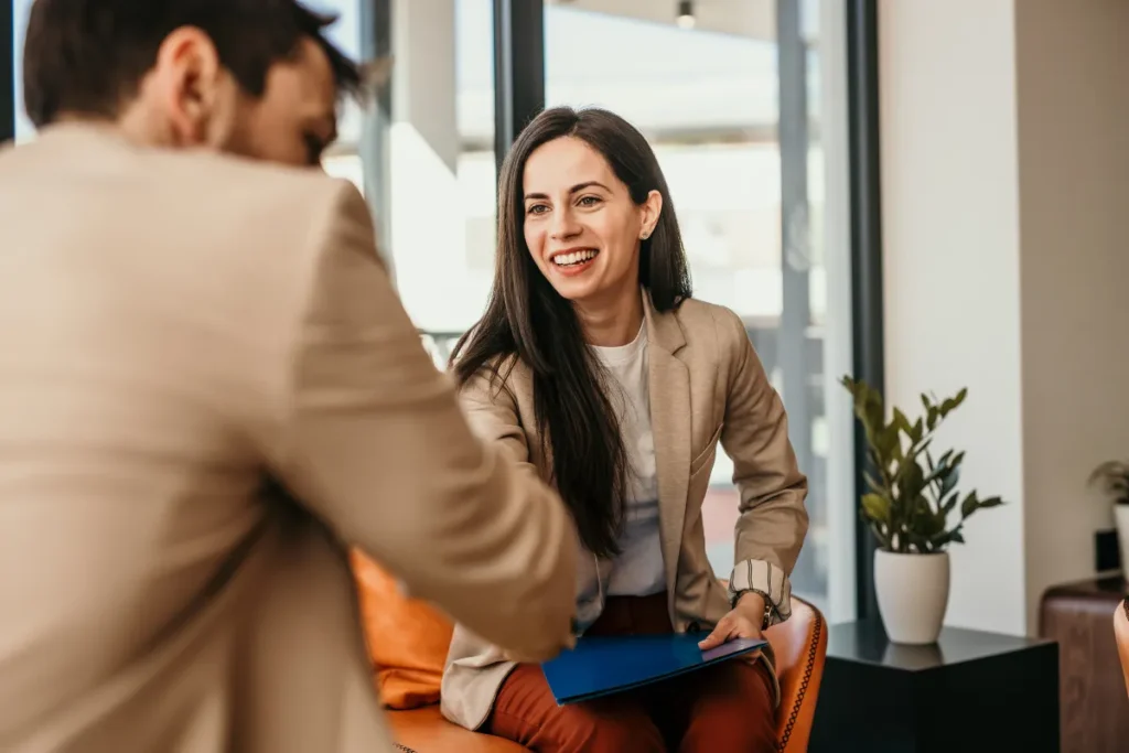 Applicant shaking hands wih an interviewer