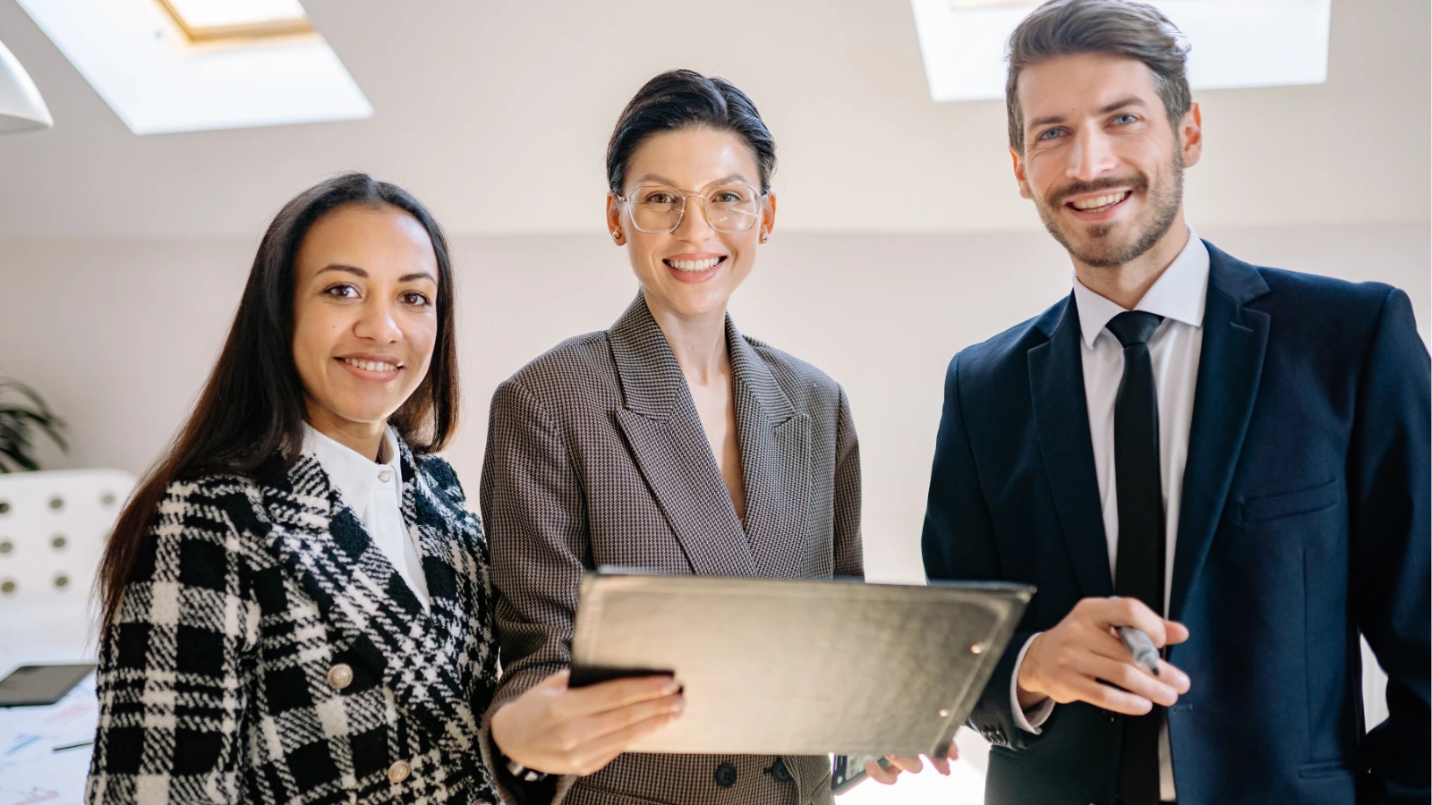 Background checks and references in Canada: what job seekers need to know