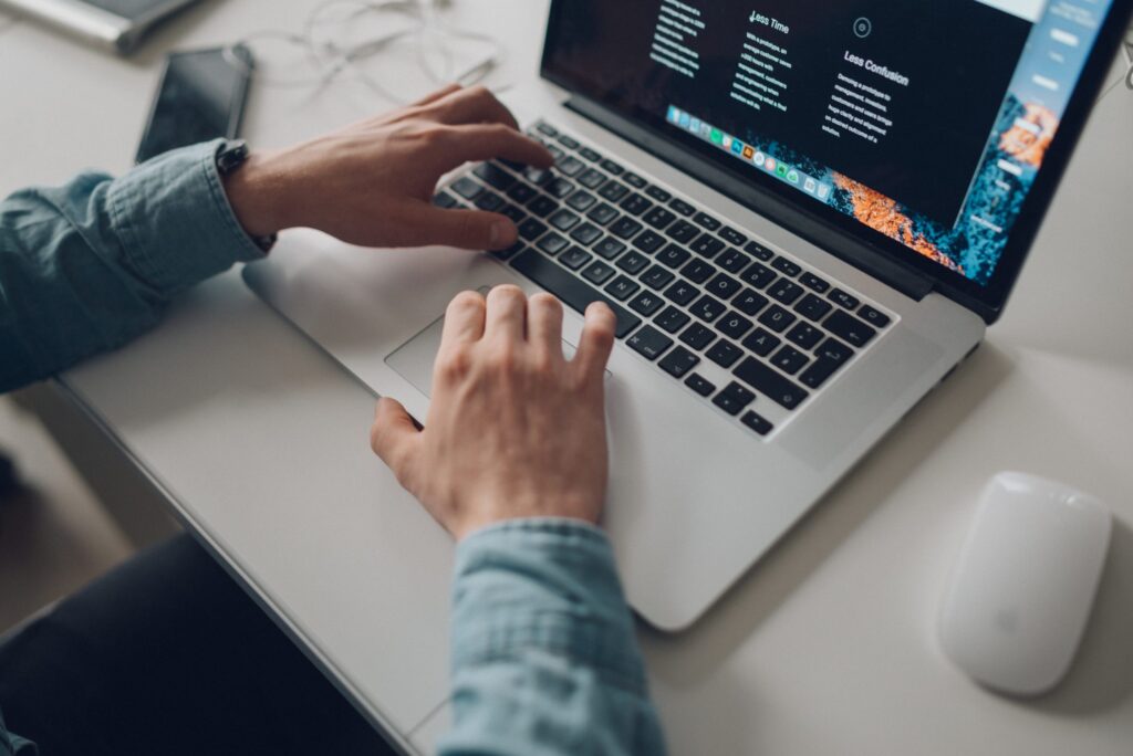 Choosing 5 features your HR software must have