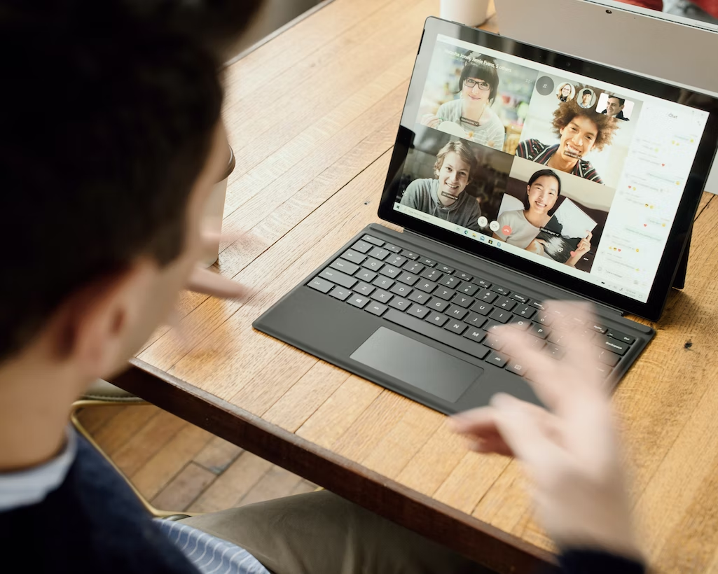 9 tips to foster a more inclusive hybrid workplace