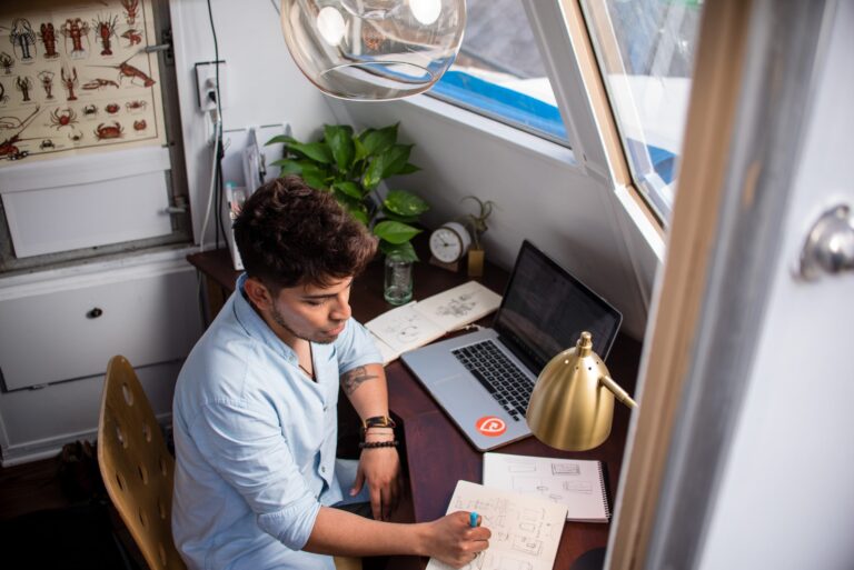 7 HR policies and procedures for SMBs
