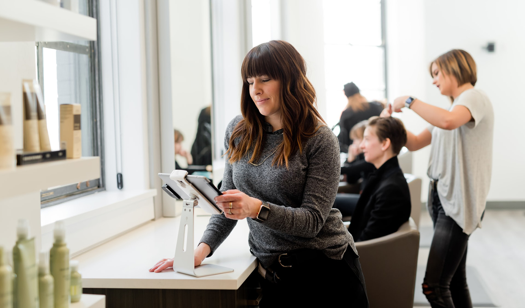 What are passive candidates and how can you recruit them?