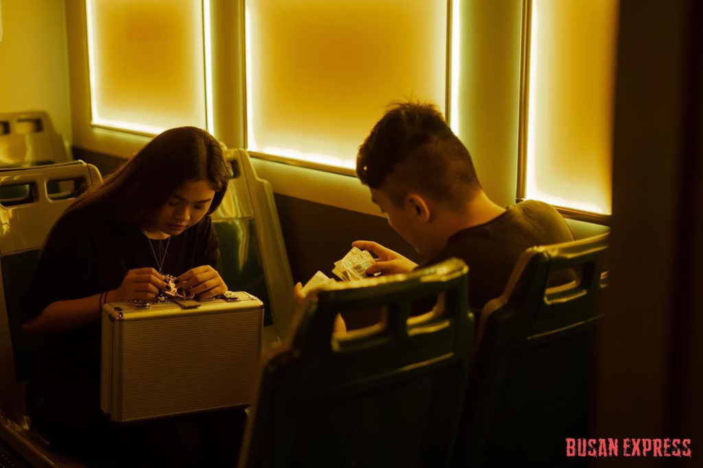 2 people analysing clues in an escape room