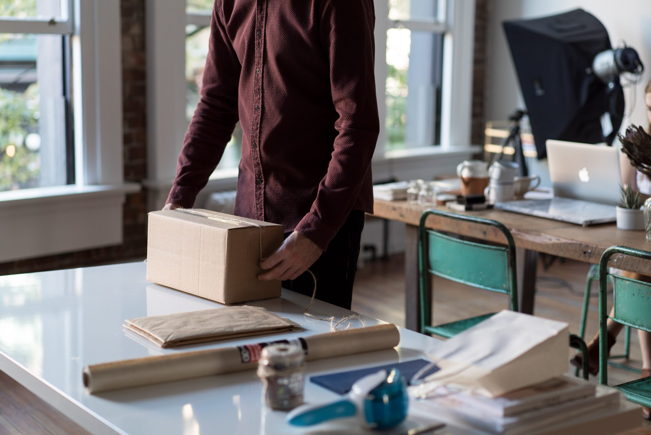 10 Welcome Pack Ideas For New Employees