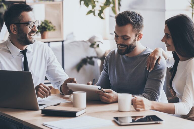 How does payment in lieu of notice work in the UK?