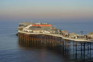 From Underdog to Contender: The East’s Wage Growth Surge