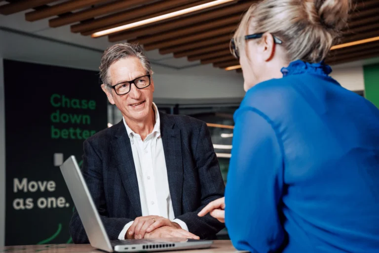 HRIS vs HRMS: What’s the Difference and Which Is Right for Your Business?