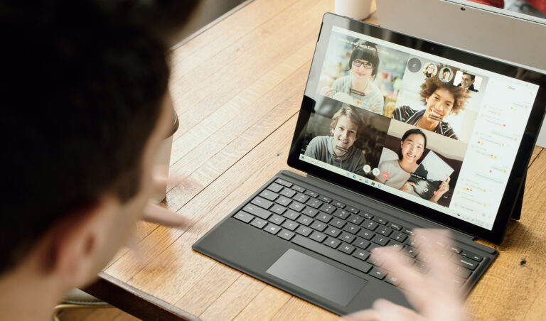 How to conduct effective remote meetings