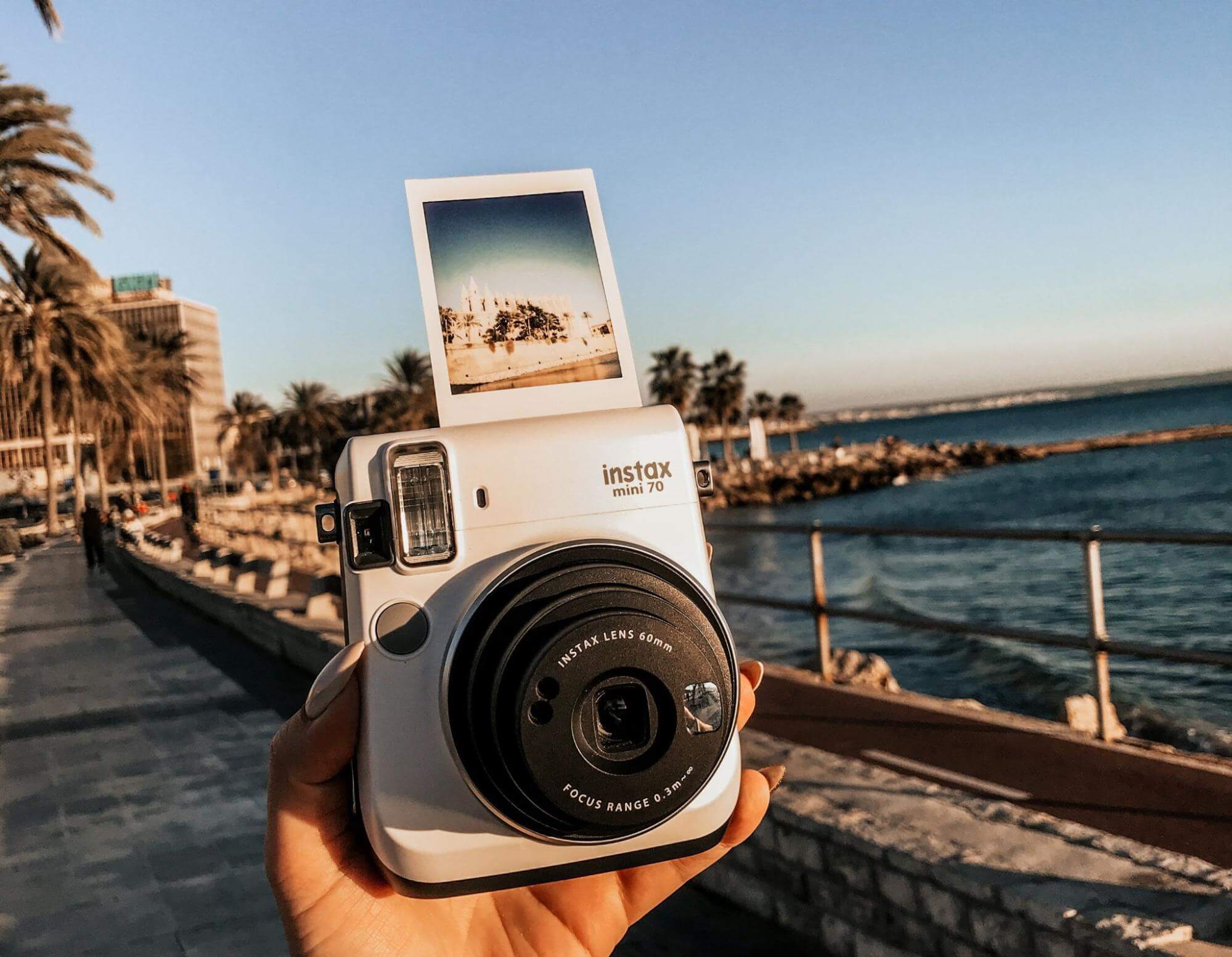 Fujifilm InstaX Mini 70, Price in Lebanon –