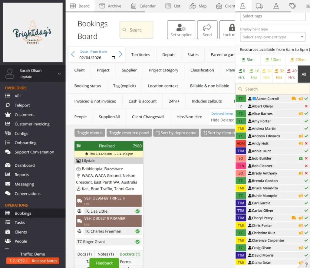 Alt text: "A detailed bookings board interface showing various projects and resources. On the left, a sidebar lists controls and operations like APIs and customer invoicing. The central section displays project details with assigned tasks. The right panel shows a list of workers with availability status, color-coded by hour ranges. The tone is organized and professional, indicating a comprehensive project management system."