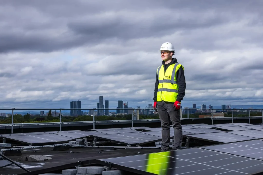 How Green Jobs Can Help Counter the UK’s Hiring Freeze